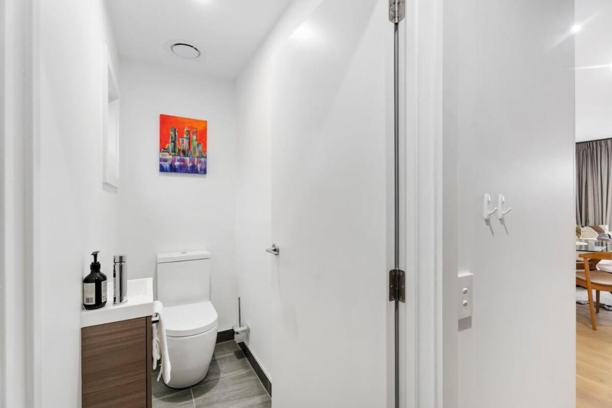 Wanaka Riverside Townhouse Retreat Albert Town エクステリア 写真