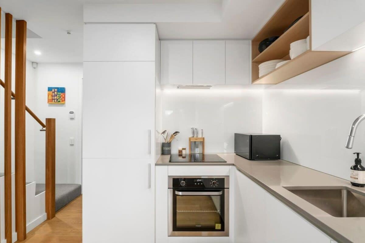 Wanaka Riverside Townhouse Retreat Albert Town エクステリア 写真